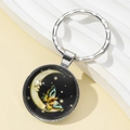 Vintage-Schlüsselanhänger aus Silber mit Mond- und Schmetterling-Glasanhänger - Personifizierter Mond & Schmetterling Sternenhimmel (1)