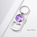 Macro van vlinder flesopener sleutelhanger met afmetingen aangegeven 8,7cm x 3,0cm - Paarse Vlinder Stijl (Stijl 3)