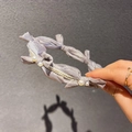 Elegante cerchietto viola chiaro in chiffon plissettato con perle e strass - Grigio