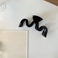 Pinza per capelli grande a onda nera lucida per acconciature eleganti e decorazione quotidiana - Nero (D-4301-5)
