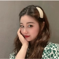 Minimalist ivory cream leather hair clip worn on the side by a model for daily use - Thick Leather Side Clip (B-1231) / Beige