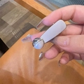 Pince à cheveux bec de canard argentée minimaliste avec perle blanche pour femmes - Style Décor Perle Argent Brillant (D-4118-1)