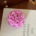 Pinza per capelli con rosa in tessuto rosa e petali vintage per acconciatura donna - Rosa scuro