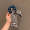 Coletero de tela vaquera azul y cuadros con bordado de un lindo perro salchicha - Denim Azul Gingham (D-5939-1)