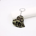 Portachiavi a cuore in pelle con stampa leopardata e anello in metallo argentato - Ciano