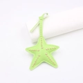 Bijou de sac étoile de mer en cuir vert fluo avec clous dorés et lanière assortie - Rivet Étoile de Mer (zg 001) / Vert Fluorescent