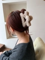 Pinza per capelli a stella in peluche beige per acconciature eleganti in autunno - Beige