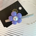 Pince à cheveux fleur violette faite main avec perle sur carte de présentation - Ensemble de Pinces Bec de Canard Fleur Violette (D-4326-1)
