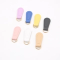 Colgantes de cuero PU de colores con anillas D doradas para fundas de móvil y cremalleras - Negro