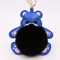 Porte-clés ours en cuir bleu avec grand pompon en fausse fourrure noire et détails roses - Style Chaîne De Clé Or / Noir & Bleu