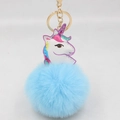 Süßer himmelblauer flauschiger Einhorn Schlüsselanhänger mit goldenem Ring für Damen - Goldener Schlüsselanhänger / Hellblau