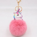 Süßer rosa Kunstpelz Einhorn Schlüsselanhänger mit goldenem Karabinerhaken für Taschen - Goldener Schlüsselanhänger / Dunkelrosa