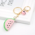Süßer Melonen-Schlüsselanhänger aus Harz mit rosa Glocke und goldener Kette für Taschen - Wassermelone