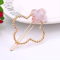 Pink marble four-leaf clover heart hair clip with golden twist metal finish - Four-leaf Clover / Clover Pink