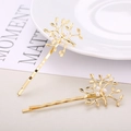 Detailed view of two golden tree-shaped hair pins featuring elegant white pearls - Gold Tree Branch Pearl Style (摇钱树1)