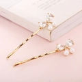 Set di fermagli dorati con zirconi a cuore e piccole perle bianche per ragazze - Papillon Oro