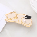 Lindo pasador de pelo de gato en acrílico crema con detalle de perla sobre malla blanca - Beige