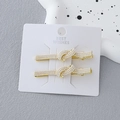 Ensemble élégant de deux barrettes à cheveux en perles sur carte cadeau pour femme - Style Nœud Perle