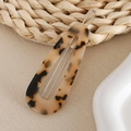 Pince à cheveux ovale minimaliste française en acrylique avec motif écaille rétro - Triangle / Imprimé léopard