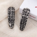 Classic houndstooth tweed oval hair clips for women in black and white woven pattern - Black Water Drop