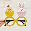 Osterparty Brille mit gelbem Küken und weißen Hasenohren auf goldenen Glitzerrahmen - Küken- und Hasen-Stirnband