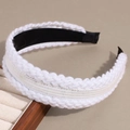 Cerchietto a treccia in maglia bianca spessa per donna con fodera interna comoda - Bianco