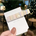 Primer plano de la pinza de pelo rectangular con rayas perladas y tonos pastel - Rectangular