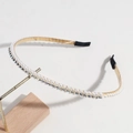 Elegante dunne gouden haarband met dubbele rij parels en glanzende strass - Half Omwikkelde Parel Strass Stijl