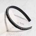 Detail of black crystal beaded headband with non-slip teeth and sparkling rhinestones - Black