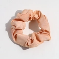 Rosa Satin-Haargummi mit metallisch plissierter Textur für koreanische BM-Frisuren - Einfarbig Hellorange