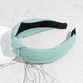 Fashionable mint green ribbed knot headband with soft fabric and comfortable non-slip design - Green