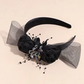 Elegante diadema de malla negra con rosas de satén y cristales para eventos de gala - Negro