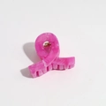 Detalle de pinza para el cabello de mármol rosa y blanco con muelle de metal dorado - Pinza Lineal 4cm Rosa Rojo