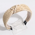 Gevlochten hoofdband voor dames met beige en wit stromotief en een knoopontwerp boven - Abrikoos Geknoopt Witte Rand