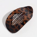 Pince à cheveux ovale plate à motif léopard avec découpe en losange et design incurvé - Imprimé Léopard Marron Et Noir (ps)