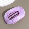 Detailansicht der Haarspange aus violettem Marmor-Acetat mit hohlem Oval-Design - Lila