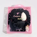 Beauty accessory gift set featuring plush headband and hair clips in pink window box - Five-Petal Flower Set / Black