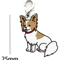 Jack Russell Terrier Hundeanhänger in Weiß und Braun mit rotem Halsband, 25mm Höhe - 25mm / Papillon