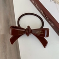 Élastique à cheveux marron foncé avec nœud en acétate et inscription dorée à la main - Marron