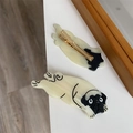 Detailansicht der Vorder- und Rückseite der Mops-Haarklammer mit Krokodilklemme aus Goldmetall - Pug