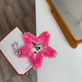 Barrette à cheveux étoile en peluche rose avec paillettes et détail d'étoile argentée - Pentagramme (D2-089) / Rouge