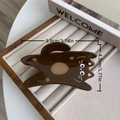 Bruine kat haarclip van acetaat met beige stippen, lengte 9,5 cm voor dames - Bruine Kat