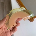 Grande pince à cheveux bicolore en acétate vert et rose avec bords ondulés effet gelée - Pince Crabe Cantaloup