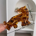 Pinza per capelli a forma di leopardo in acetato tartarugato con dettagli dorati - Colore caramello luminoso
