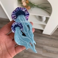 Pinza per capelli in acetato con design a medusa blu e viola e trama marmorizzata - Doppia Medusa Blu Viola