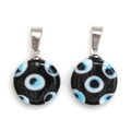 Vue détaillée de pendentifs œil bleu en verre avec fermoirs en métal argenté - Noir Rond (BE1655BK00)