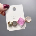 Detailoverzicht van Koreaanse macaron haarclip met gouden bloemen en pastel edelstenen - Roze Vierkante Kunstmatige Edelsteen Stijl (3)