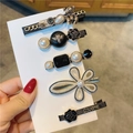 Set di fermagli per capelli vintage con orso, rose nere e dettagli in perle - Stile Collezione Decorato