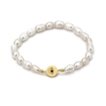 Bracelet élégant en perles d'eau douce avec un pendentif œil porte-bonheur doré et zircon - Style Mauvais Œil Disque Doré (BE72GD03)