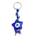 Makro-Detail des blauen Evil Eye Stern-Schlüsselanhängers mit geflochtenem Seil - Stern-Stil (BE807BU02)